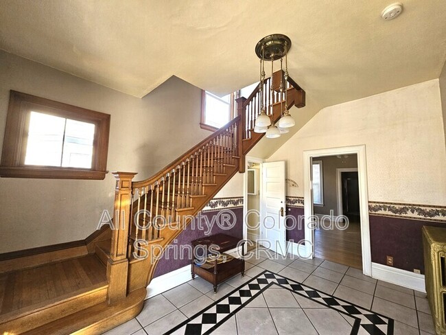 Photo - 815 N Nevada Avenue Apartment