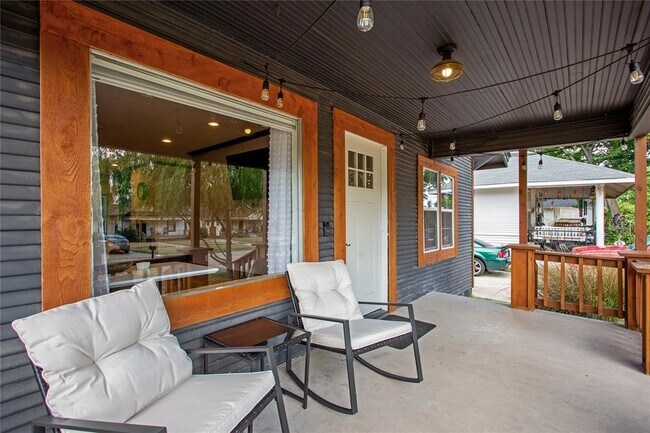 Foto del edificio - 2139 NW 13th St