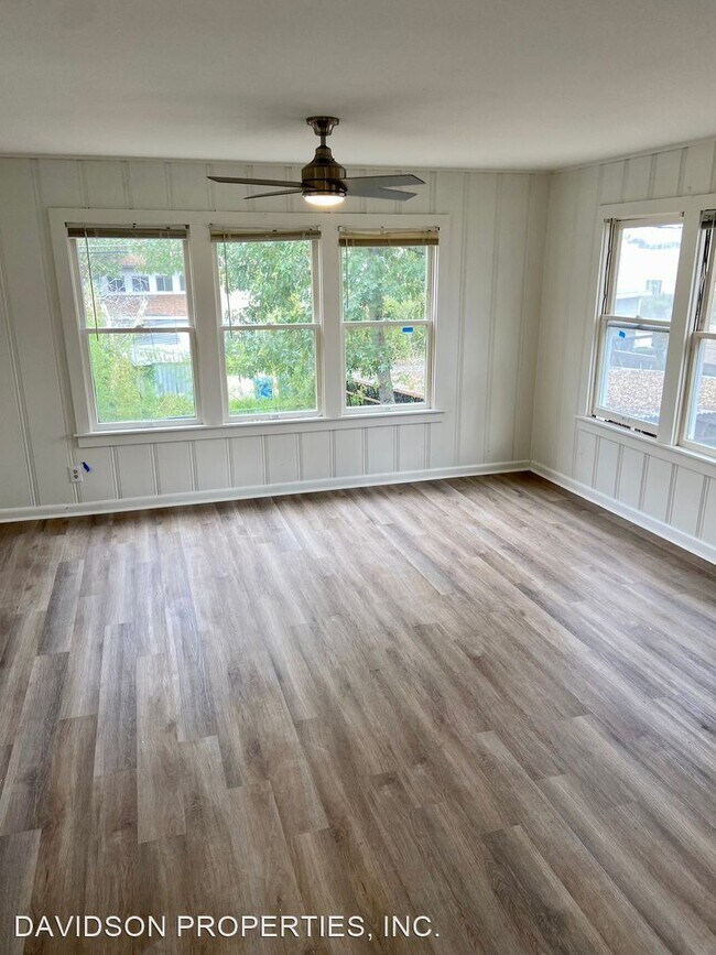 Building Photo - 3 br, 1.5 bath House - 531 Queen Anne