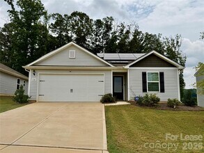Building Photo - 3118 Maple Rdg Dr
