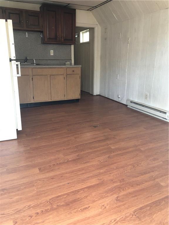 Building Photo - 670 Providence St