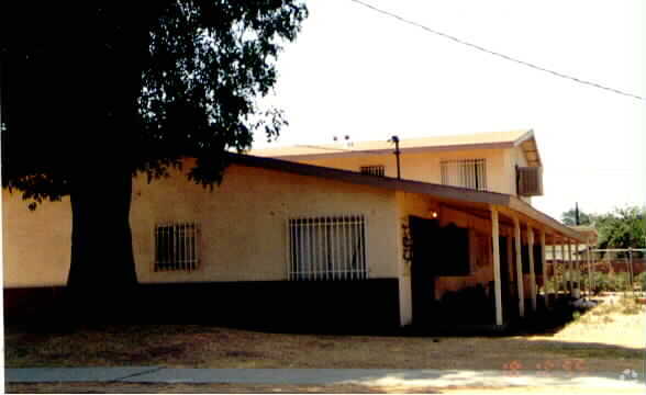 Primary Photo - 7382 Elm St