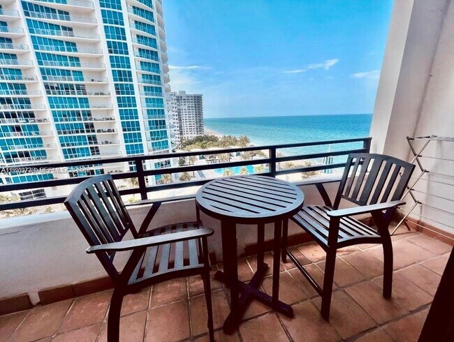 Foto del edificio - 3505 S Ocean Dr