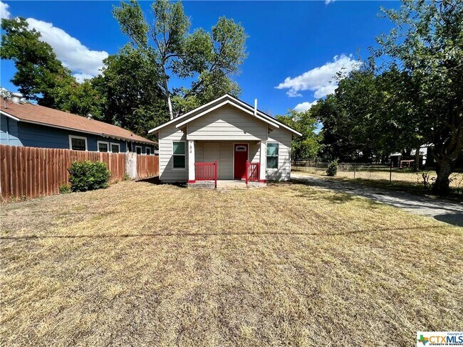 Building Photo - 784 Church Hill Dr