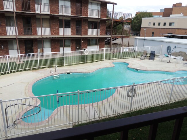 Foto del edificio - 580 Bookcliff Ave