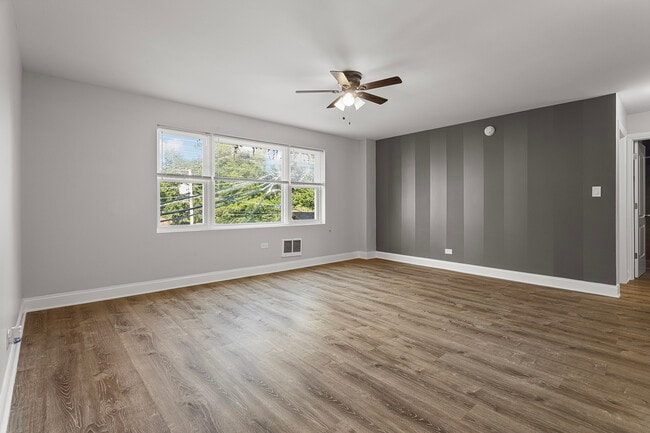 Foto del edificio - 7710 N Sheridan Rd