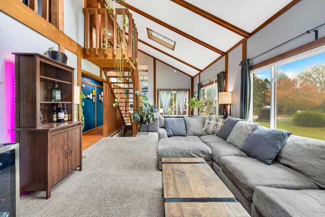 Foto del edificio - 4400 Valley Rd