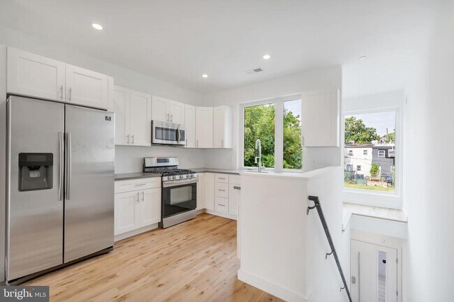 Foto del edificio - 2413 N 3rd St