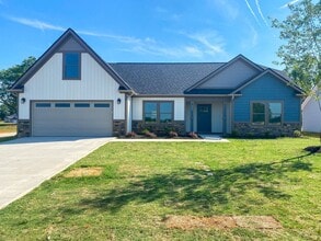 Building Photo - 229 Aldrich Rd