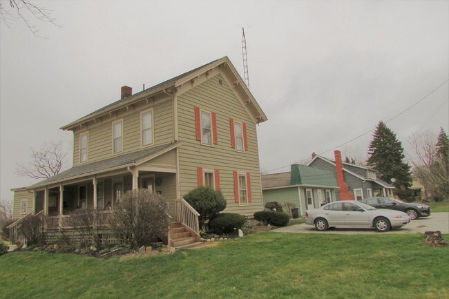 3 Unit building fully occupied - 797 E Main St