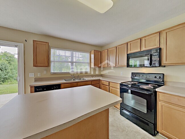 Foto del edificio - 3333 Cain Harbor Dr