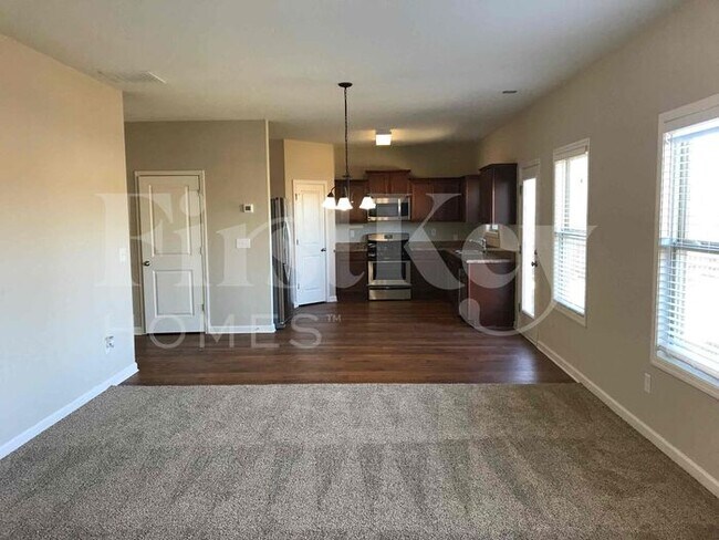 Foto del edificio - 3861 Cameron Trail SE