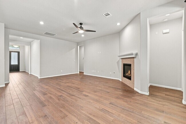 Foto del edificio - 7602 Mesquite Hill Ln