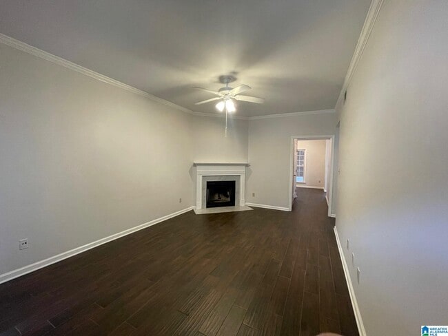 Foto del edificio - 4088 River Walk Ln