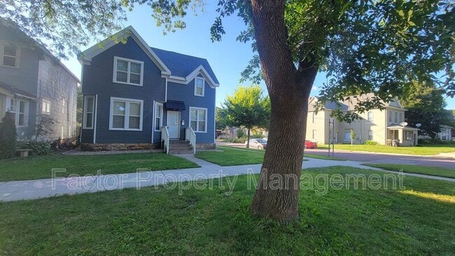 Foto del edificio - 730 N Broad St