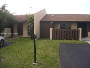 Building Photo - 11240 SW 122nd Pl