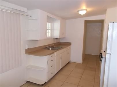 Foto del edificio - 2540 E Copper St
