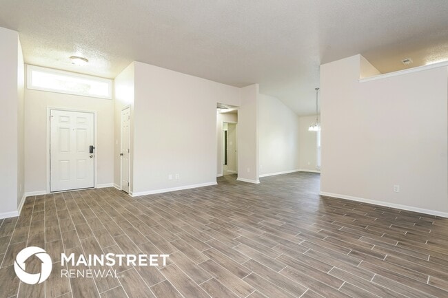 Foto del edificio - 2800 Chillon Ct