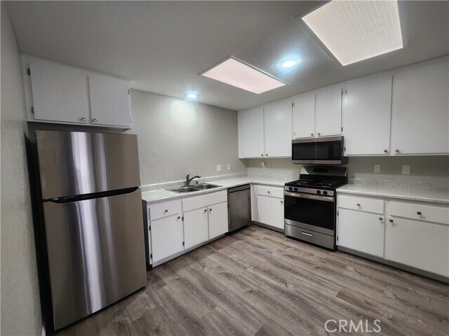 Foto del edificio - 79210 Ave 42