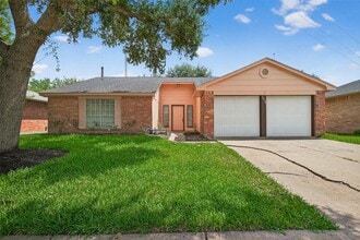 Building Photo - 17179 Quail Park Dr