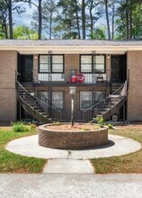 Building Photo - 215 Windsor Point Rd