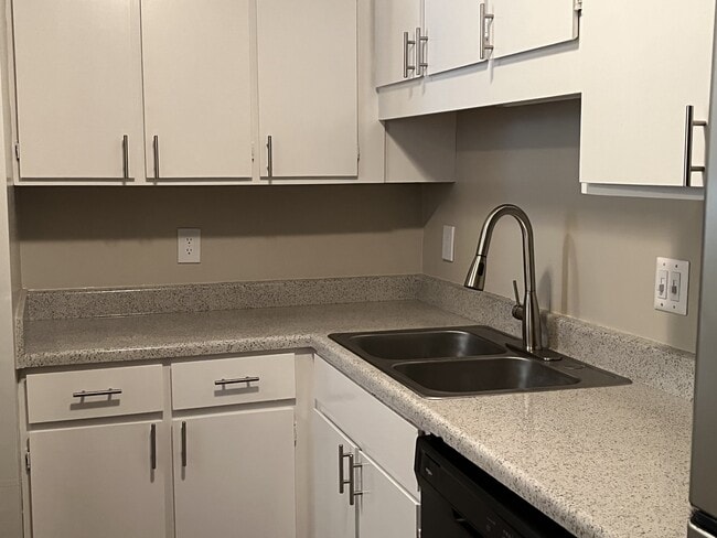 Interior Photo - The Mark Apartments
