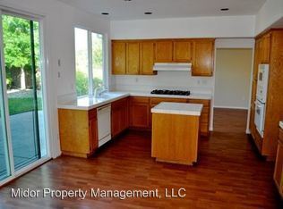 Building Photo - 2478 Whispering Oaks Dr