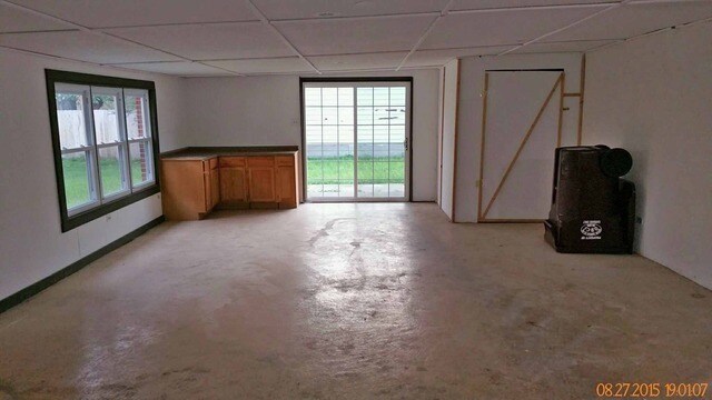 Building Photo - 150 Dawn Ln