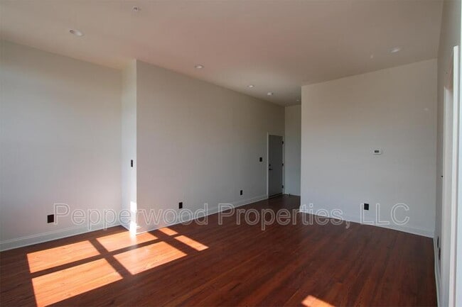 Foto del edificio - 149 S Daniel Morgan Ave