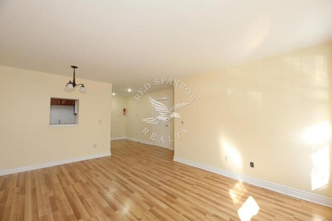 Building Photo - 3 bedroom in NEW YORK NY 10029
