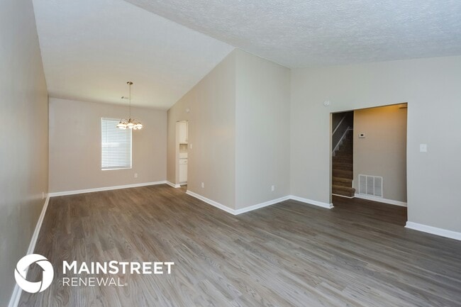 Foto del edificio - 634 Ridge Way