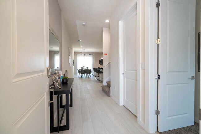 Building Photo - 7514 Sunflower Dr