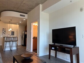 Building Photo - 300 S Church St