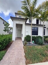 Building Photo - 12893 SW 232nd Ln