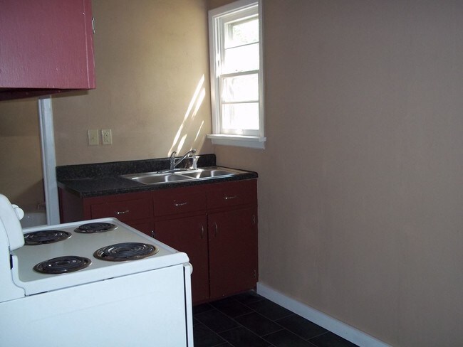 Building Photo - 314 Olive St