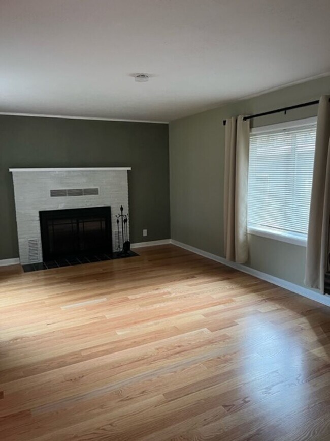 Foto del edificio - Charming one level 2 bedroom 1 bath house ...