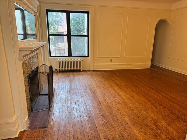 Foto del edificio - 328 W 101st St