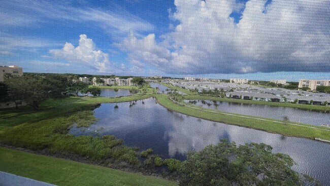 Building Photo - 14575 Bonaire Blvd