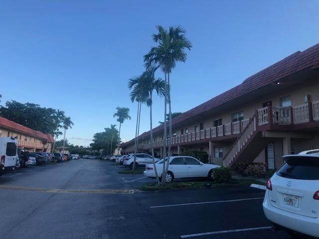 Foto del edificio - 9354 SW 3rd St