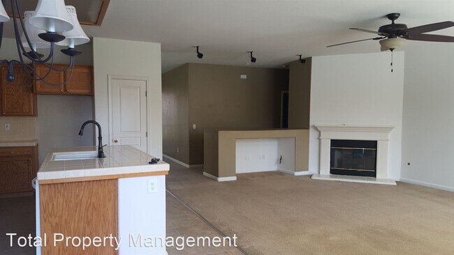 Foto del edificio - 4 br, 2 bath House - 1560 Palomino