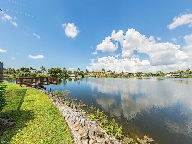 Foto del edificio - 3065 50th Ln SW-Amber
