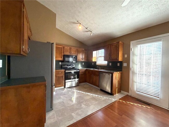 Building Photo - 5420 Gaeth Dr.