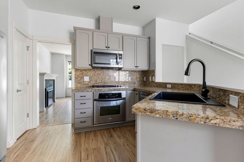 Photo - 7282 NE Stoneybrook St