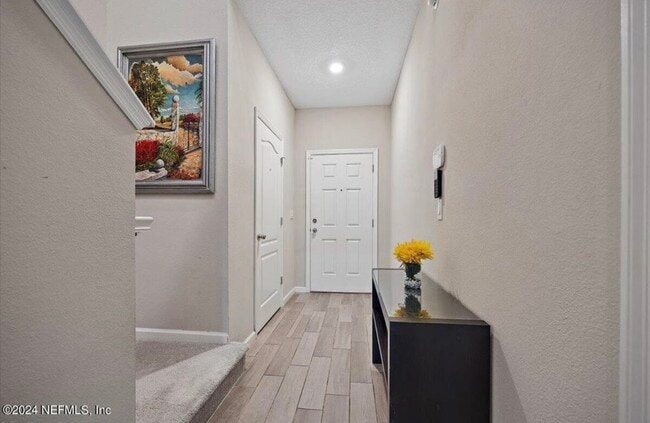 Building Photo - 12647 Josslyn Ln