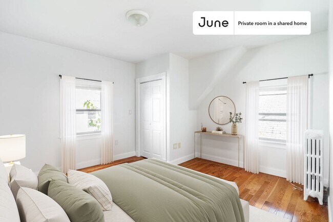 Private bedroom in 7 bed/2 bath Home - Private bedroom in 7 bed/2 bath Home