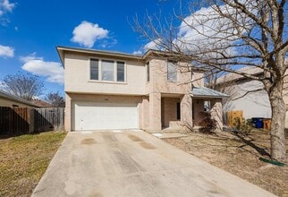 Building Photo - 1240 Dexford Dr