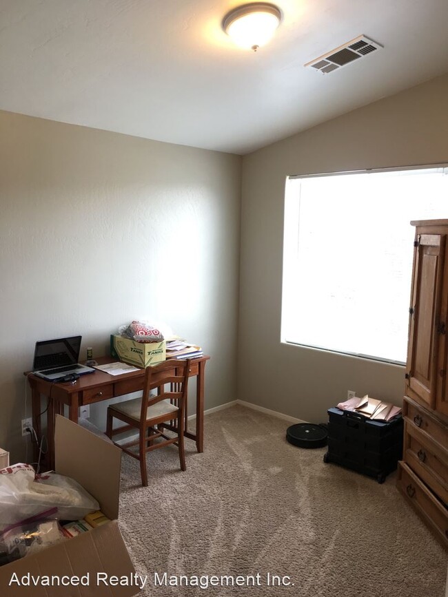 Foto del edificio - 9912 Grand View Summit Dr