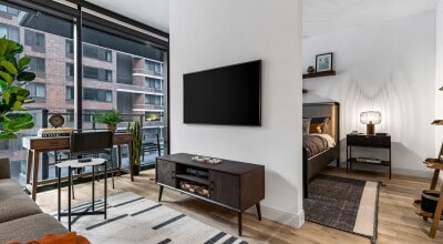 Foto del edificio - 226 E Grand Ave