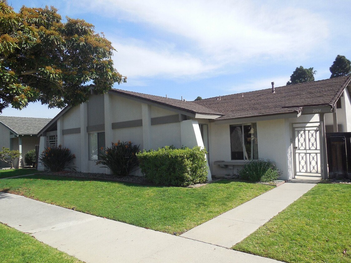 Primary Photo - 2104 Norma St