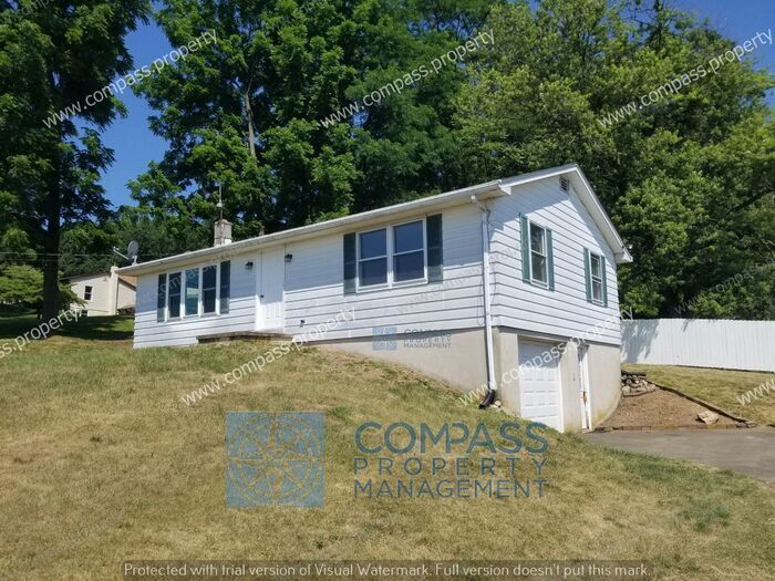 Primary Photo - $1495.00 2 Bedroom, 1 bathroom House - Qua...